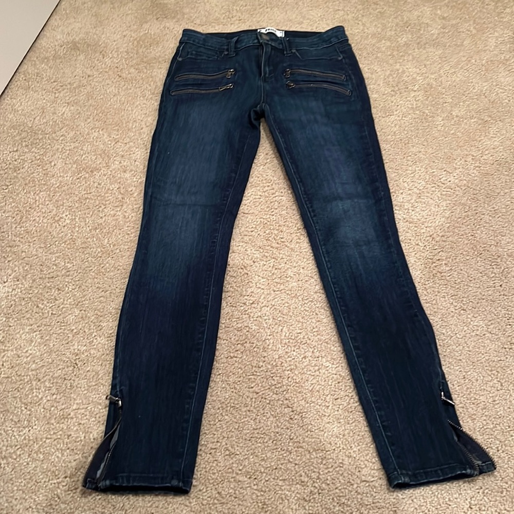 Paige skinny jeans with zippers NWOT sz 28